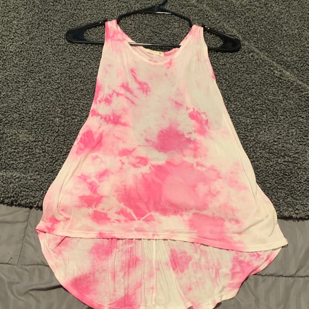 Cute Soprano open back tank!